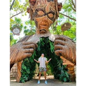 Meet your Posher, Mauro